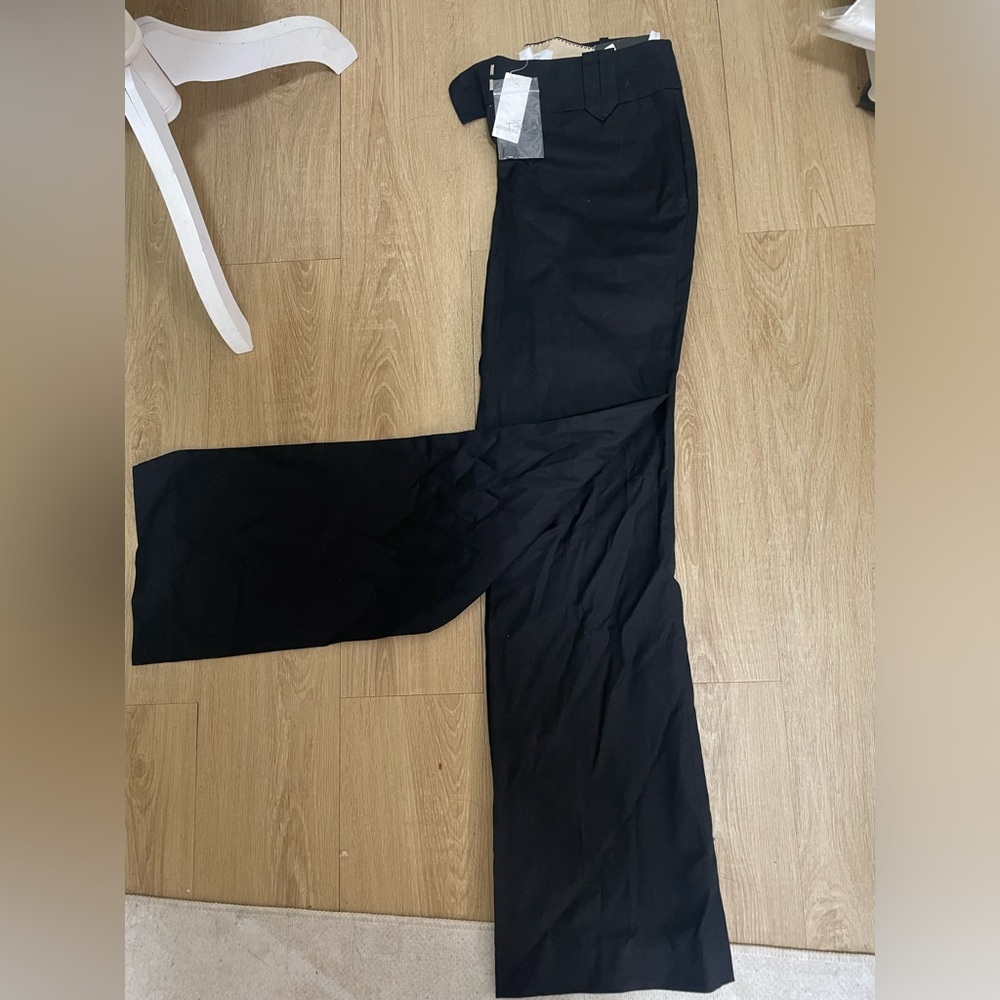 Loft BNWT JULIE navy blue flare pant in size 0